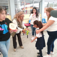 Celebró el Club Naucalpan el Día de Reyes con niñas y niños del CAM-18