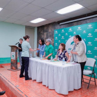 Entrega de Becas a Escuela de Enfermería 2024