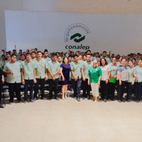 Firma de comodato entre Conalep B. C. S. y el Club de Mujeres Profesionistas y de Negocios de La Paz, A. C.